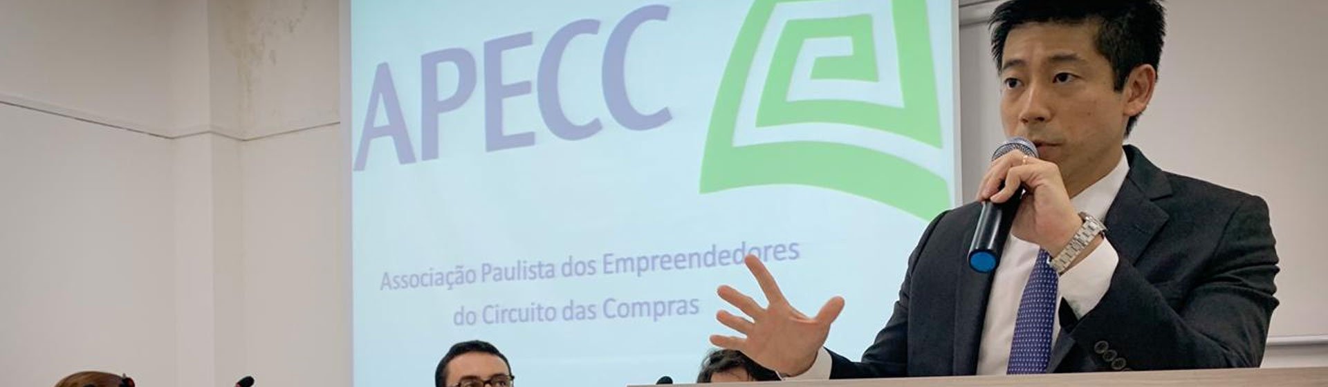 noticia-apecc-e-sebrae-trazem-as-tendencias-para-o-varejo-em-2019-e-o-seu-impacto-nos-negocios