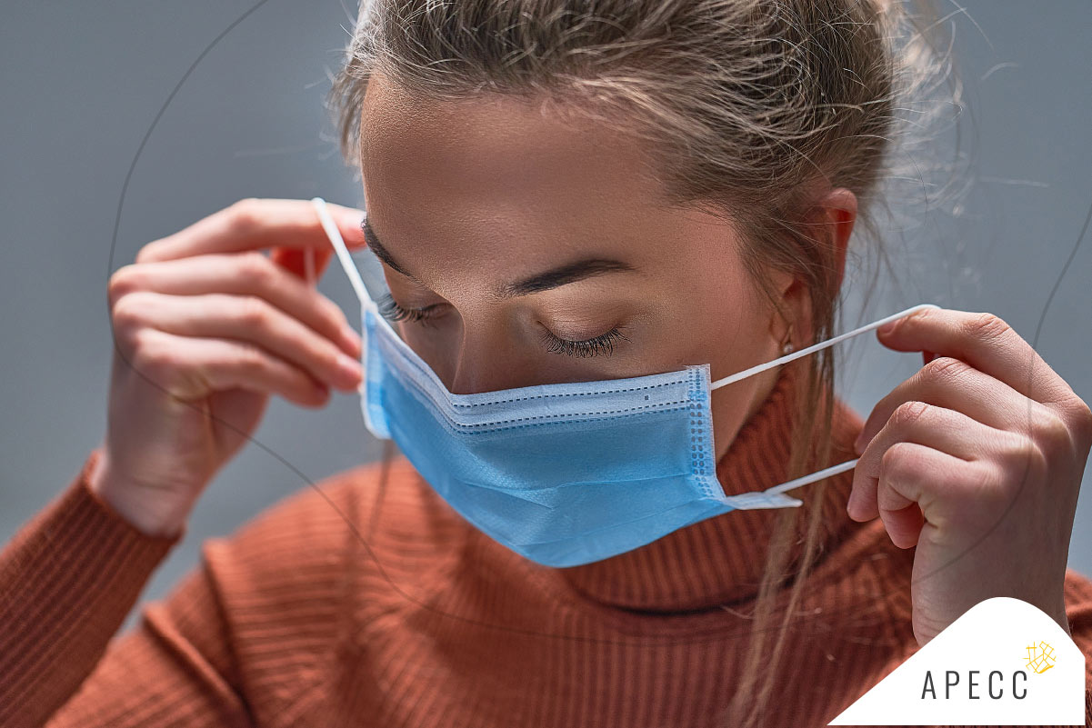 APECC_Site_-copyMáscaras-voltam-a-ser-obrigatórias-nos-transportes-públicos-do-estado-de-SP