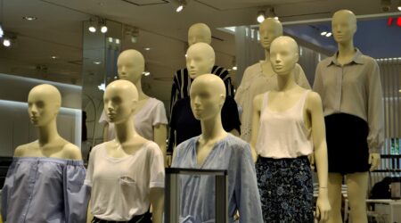 mannequin-3858615_1920
